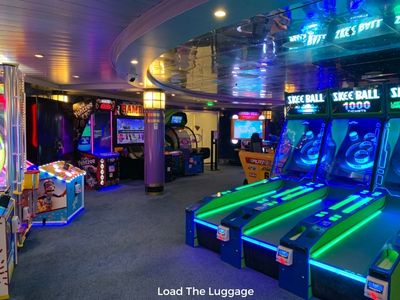 The arcade  - one of the reasons teens will love Mariner of the Seas